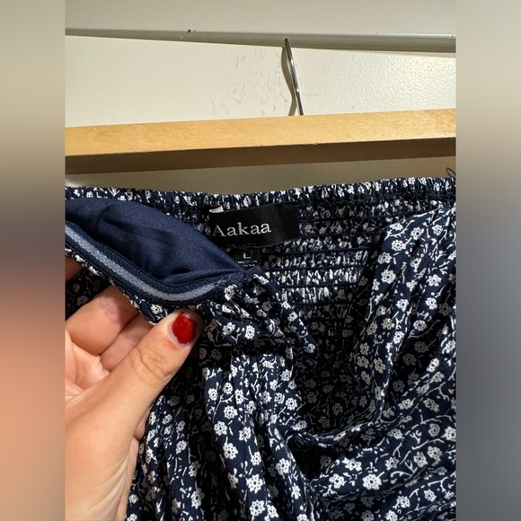 Floral Tube Too - Picture 5 of 8